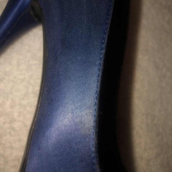 CHANEL Satin Pearl Embellished CC Logo Heels Pumps Shoes Black/blue - Picture 10 of 16